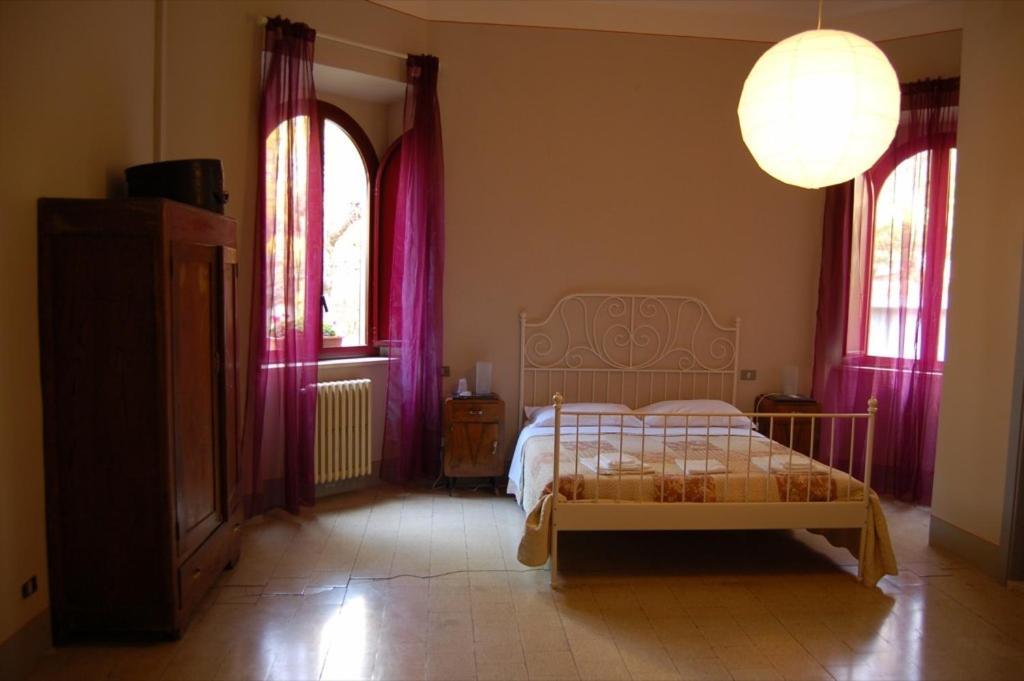 Отель Casa Betania Кортона Номер фото