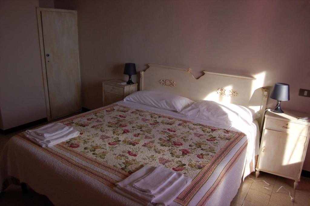 Отель Casa Betania Кортона Номер фото